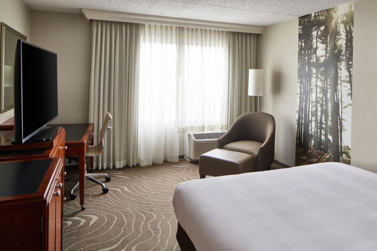 Detroit Metro Airport Marriott Hotel Romulus Buitenkant foto